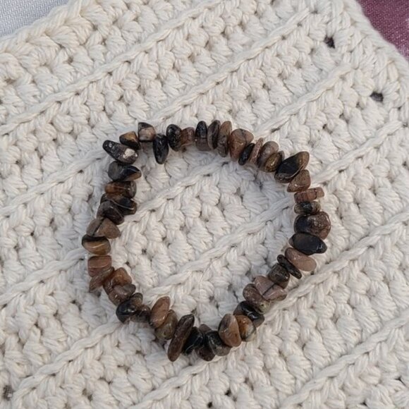 Chiastolite Chip Bracelet | Natural Cross Stone Stretch Boho Healing Jewelry - Picture 2 of 4